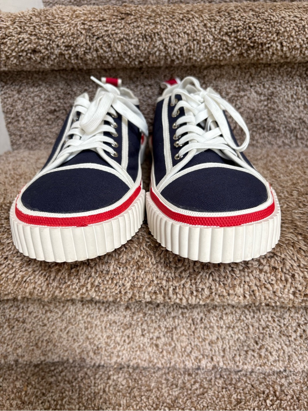 Christian Louboutin Gaby Men’s Navy and Red Canvas Lace up Sneakers - Picture 4 of 14